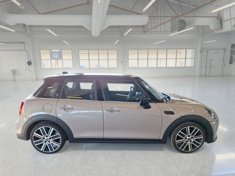 MINI COOPER YOURS AUTO 5 PORTE BERLINA imagem 3