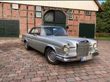 Mercedes-Benz 220 SEb Coupé Oldtimer  - Mercedes-Benz 220 mit Benzin-Antrieb: Automatik