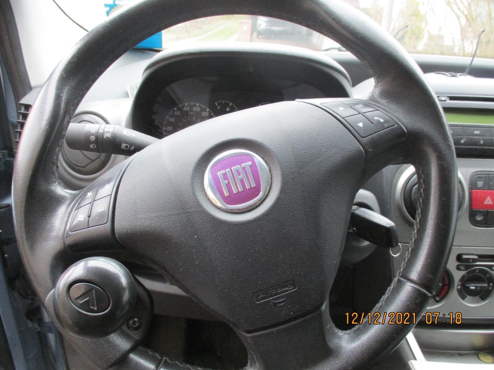 Fiat Qubo 2009 — interior