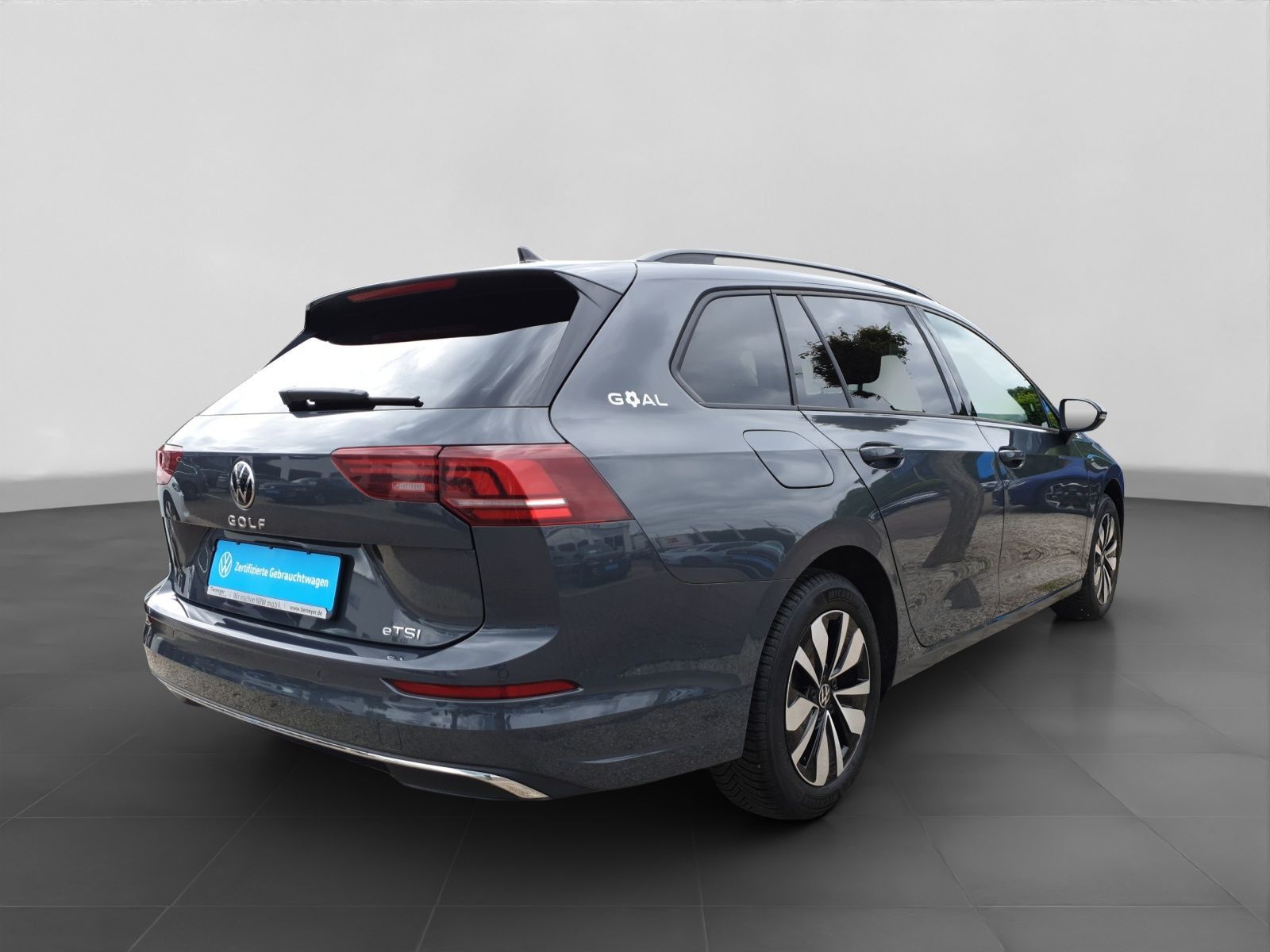 Volkswagen Golf - Bild 4