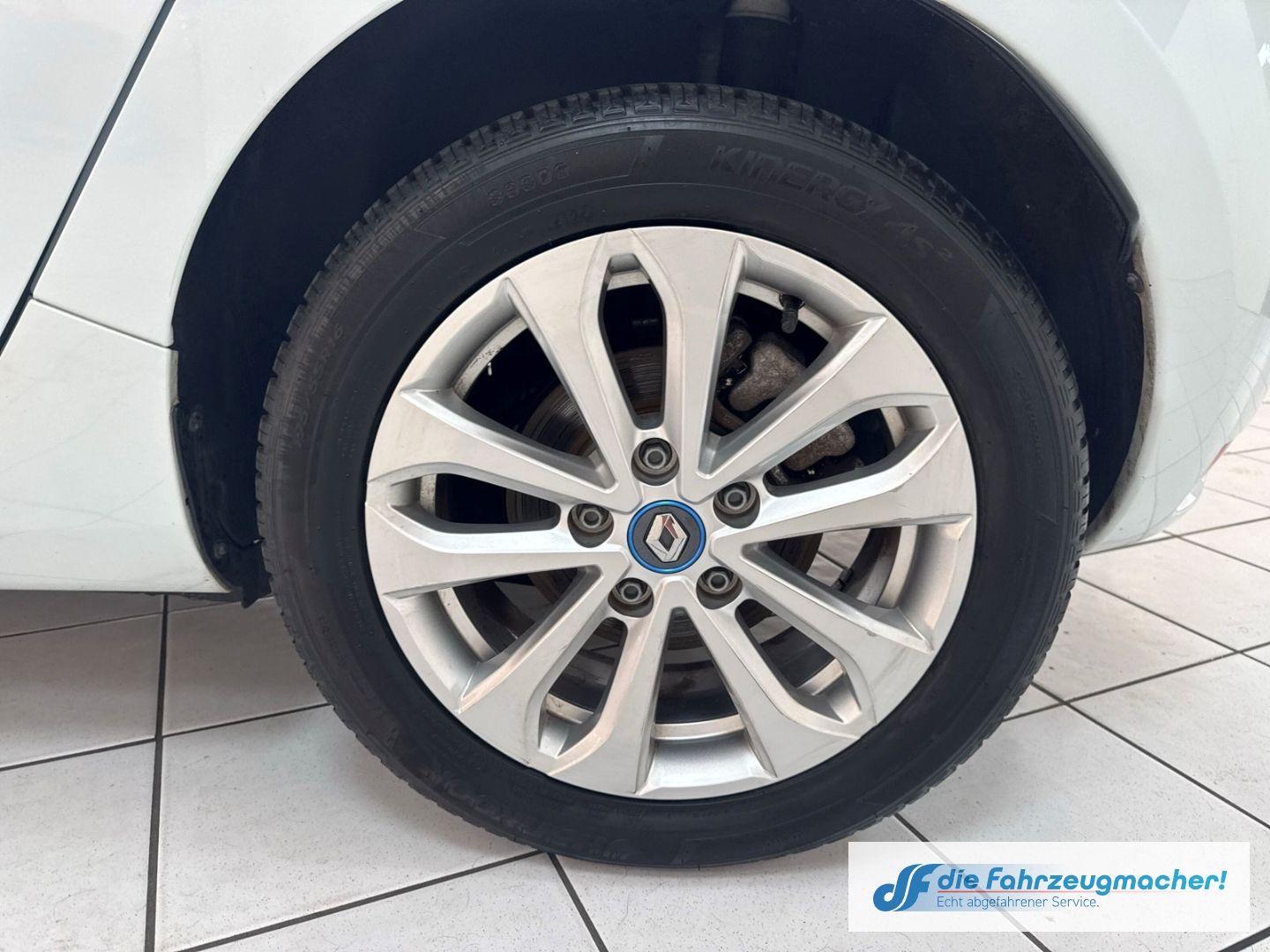 Fahrzeugabbildung Renault ZOE Experience R110 Navi Digitales Cockpit LED A