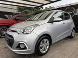 Hyundai i10 Trend*AUTOMATIK*KLIMA*SHZ*PDC*USB - Hyundai i10 Gebrauchtwagen in Mülheim (Ruhr)