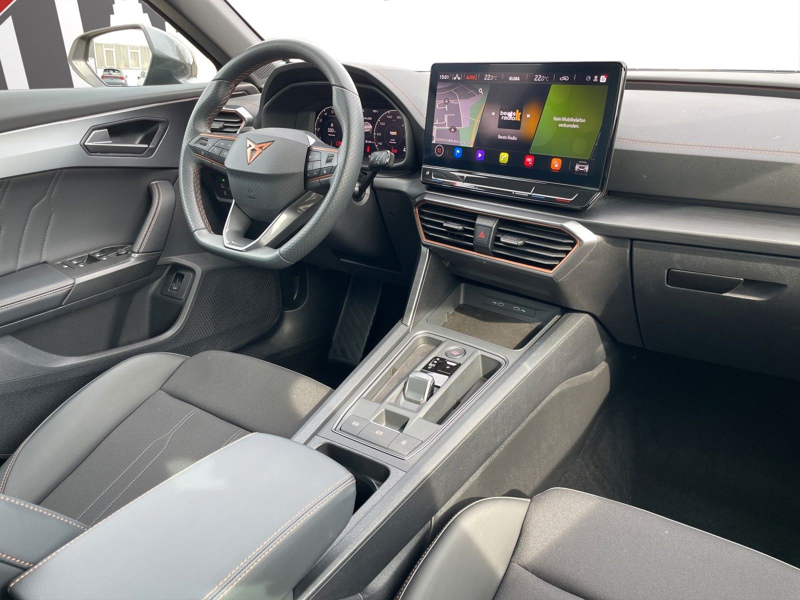 Fahrzeugabbildung CUPRA Formentor 1.5 TSI DSG LED/NAVI/ACC/TOT/APP/SHZ
