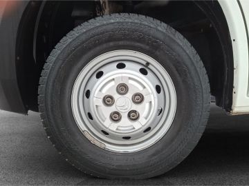 Citroën Jumper Kasten L2H1 Club BHDi 140 °AHK°Tempomat°