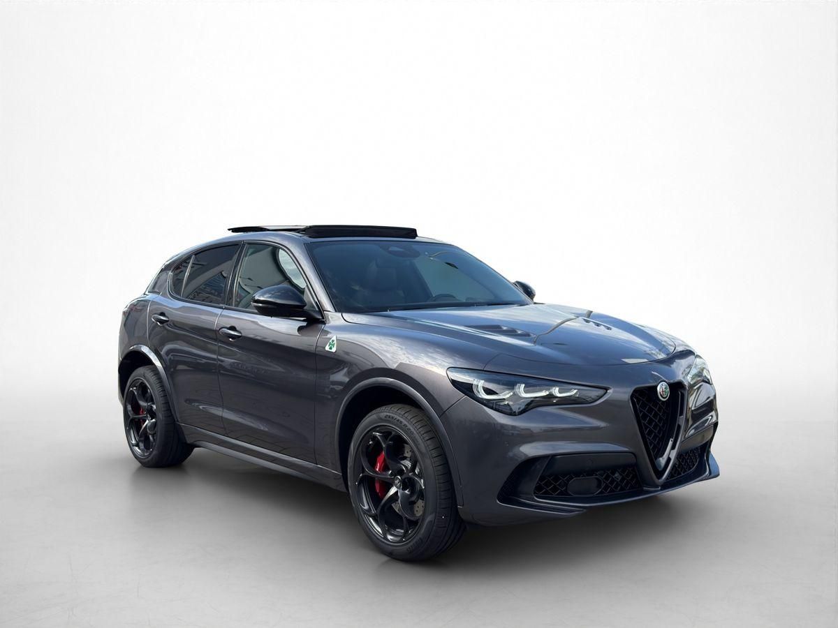 Alfa Romeo Stelvio - Bild 4