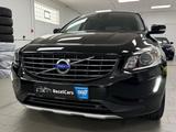 Volvo XC 60 Summum AWD*NAVI*PANO*XENON*LEDER*PDC*4x4* - Volvo XC60: Summum