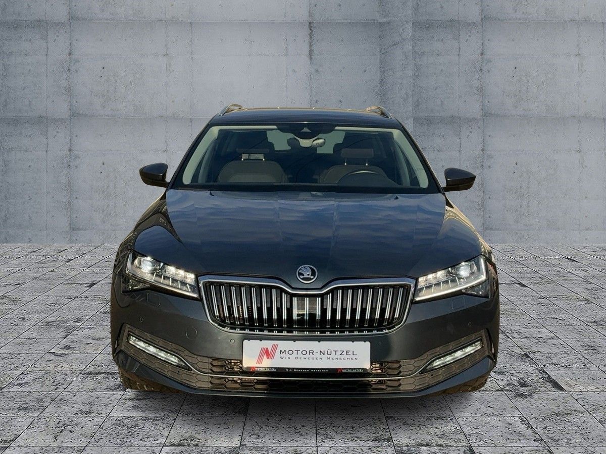 Skoda Superb - Bild 3