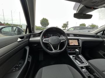 Volkswagen Passat Variant - 9