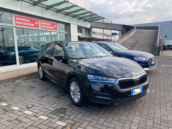 Skoda Octavia 2.0 TDI EVO SCR Wagon Ambition imagem 3