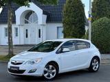 Opel Astra J Lim. 5-trg. Edition*SERVICE NEU* - Opel Astra aus 2009