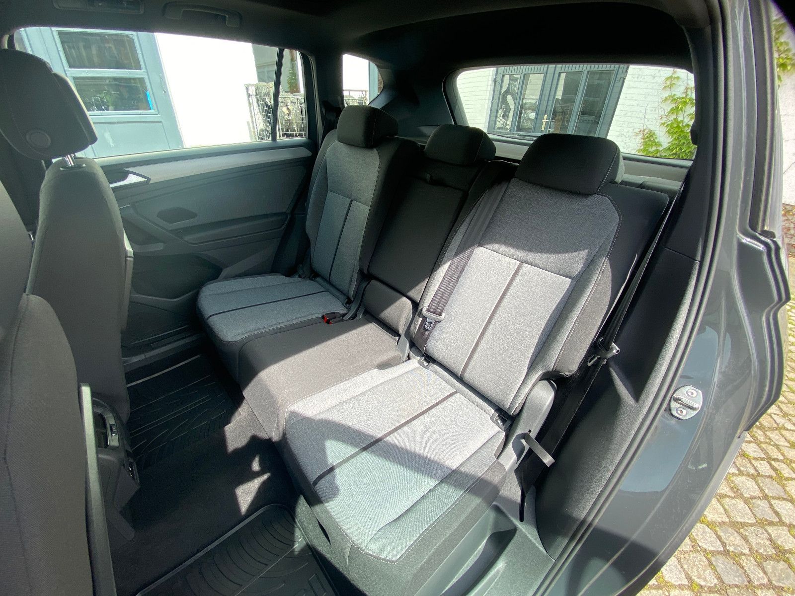 Fahrzeugabbildung SEAT Tarraco 2,0 TDI Style 4Drive *AHZV *Panoramadach