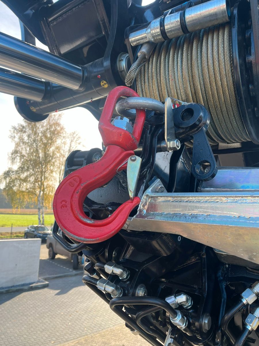 Fahrzeugabbildung Volvo FH 540 SZM mit F1450 HXP Fly Jib + Winde