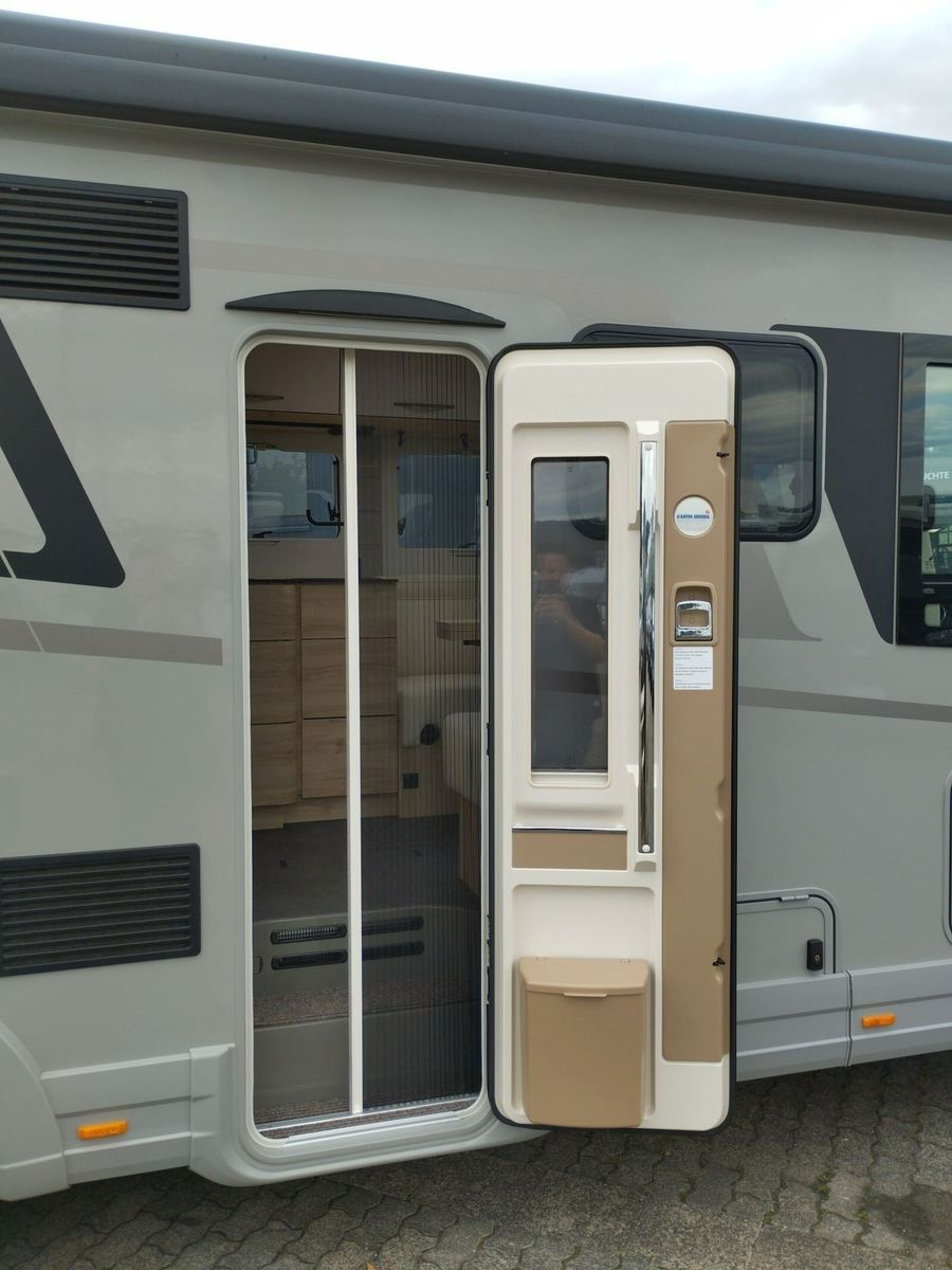 Fahrzeugabbildung Eura Mobil Integra Line GT IL 726 QF Mondial+, Mark.,170PS