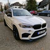 BMW X5 M Fond Ent. TÜV/NEU 8-fach bereift - BMW X5 M