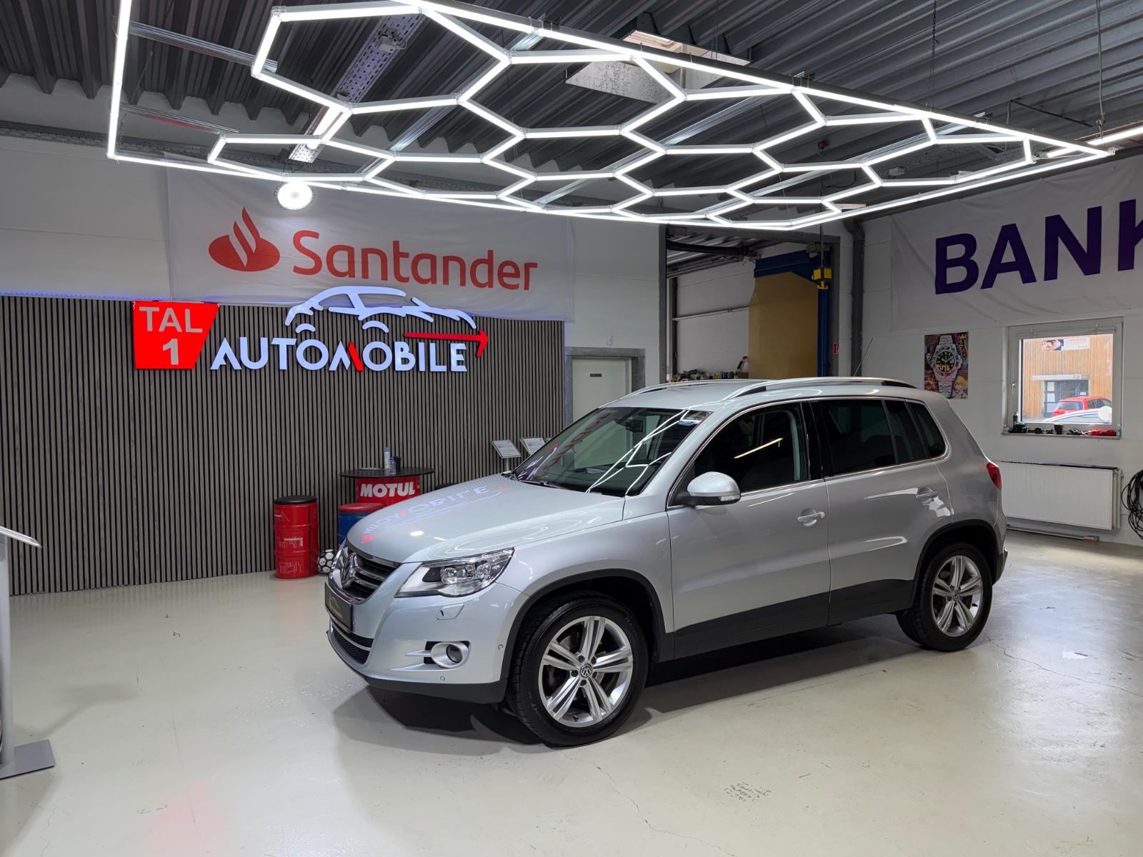 Volkswagen Tiguan Team 4Motion Xenon AHK PDC Kamera Tempoma