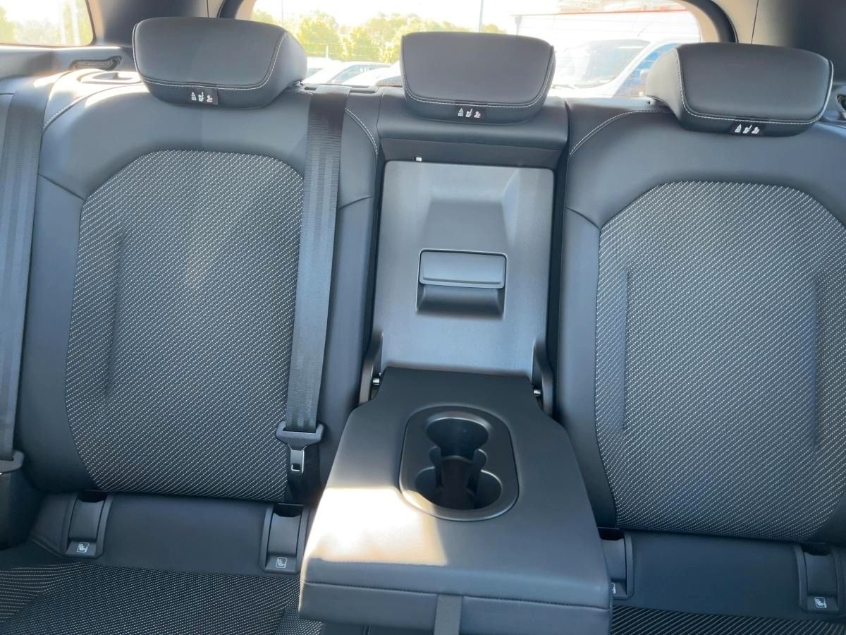 Ford Explorer - Bild 17