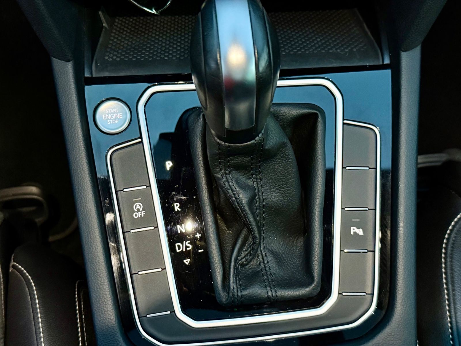 VW Passat Variant Elegance Automatik – Vorschaubild 20