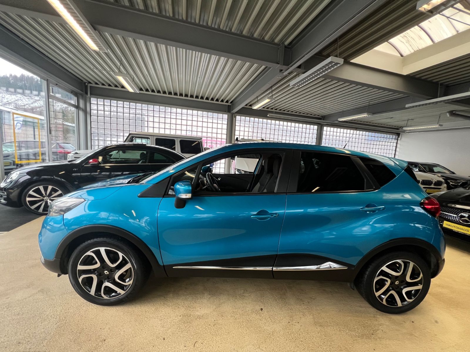Fahrzeugabbildung Renault Captur Dynamique *SITZHEIZUNG*BLUETOOTH*