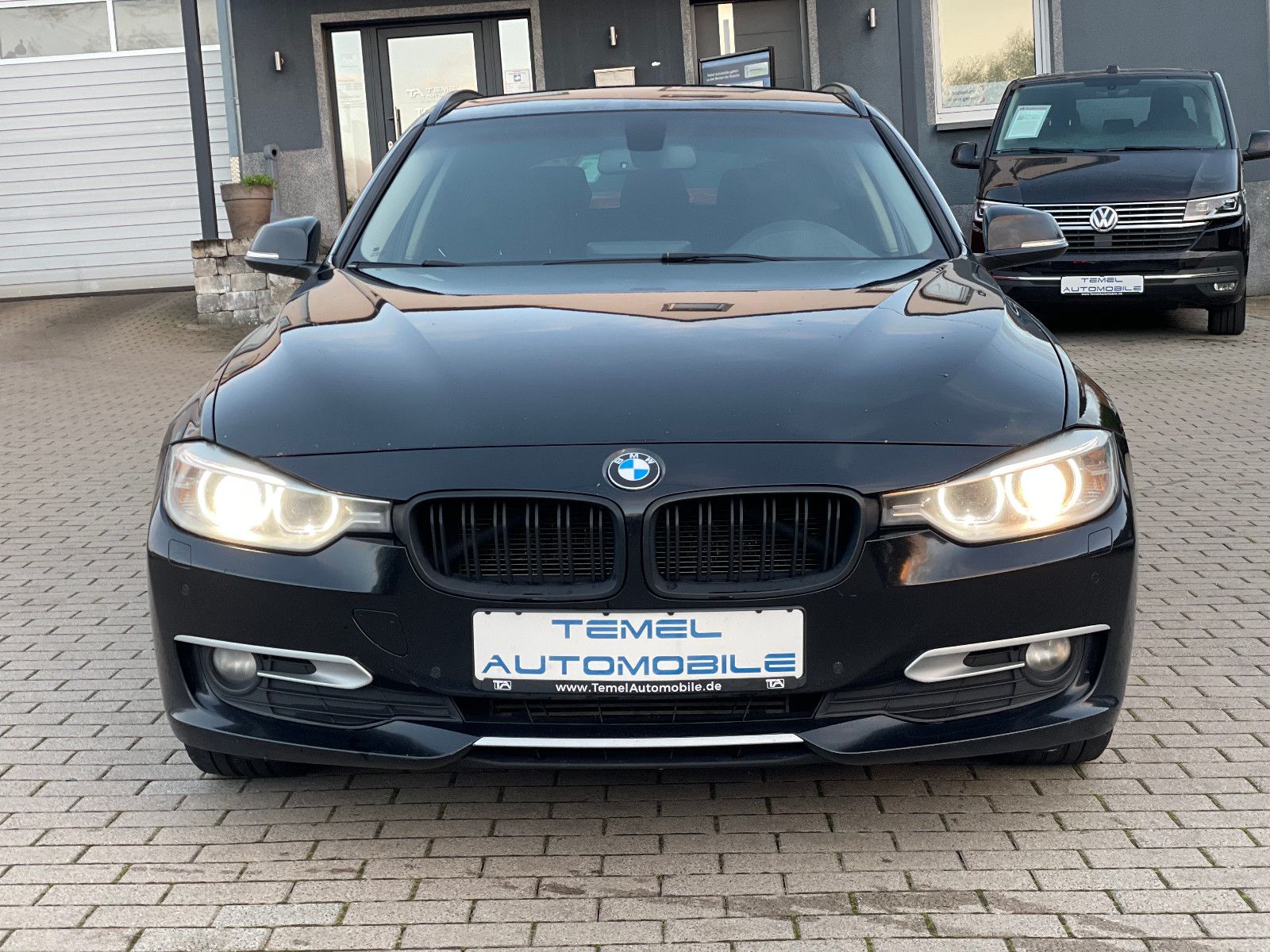 BMW 318, 2013, Diesel, 143 PS