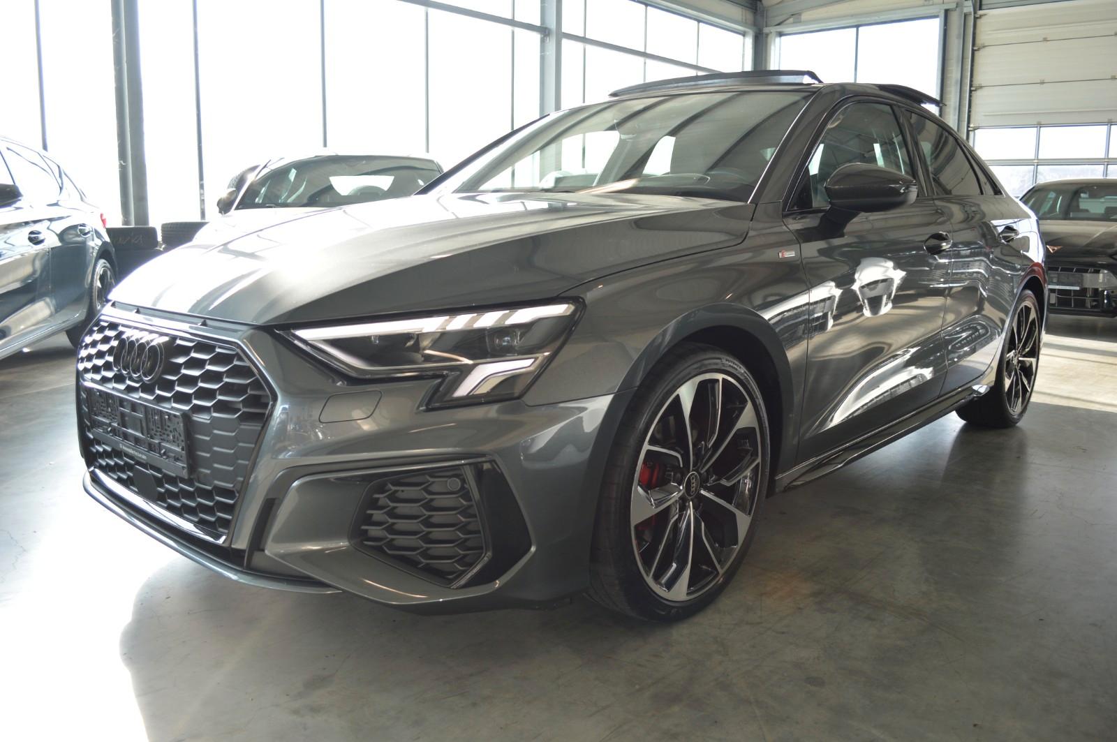 Audi A3 Lim. 35 TFSI S line CARBON|HuD|PANO|B&O|R.KAM