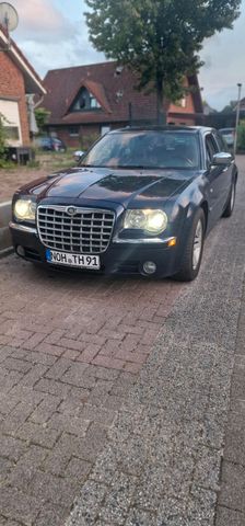 Chrysler 300c 3.0 crd touring *TÜV 12/25*