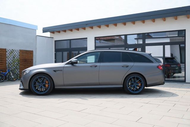 MERCEDES-BENZ E 63 AMG Mercedes-AMG E 63 S 4MATIC+ *KERAMIK* 