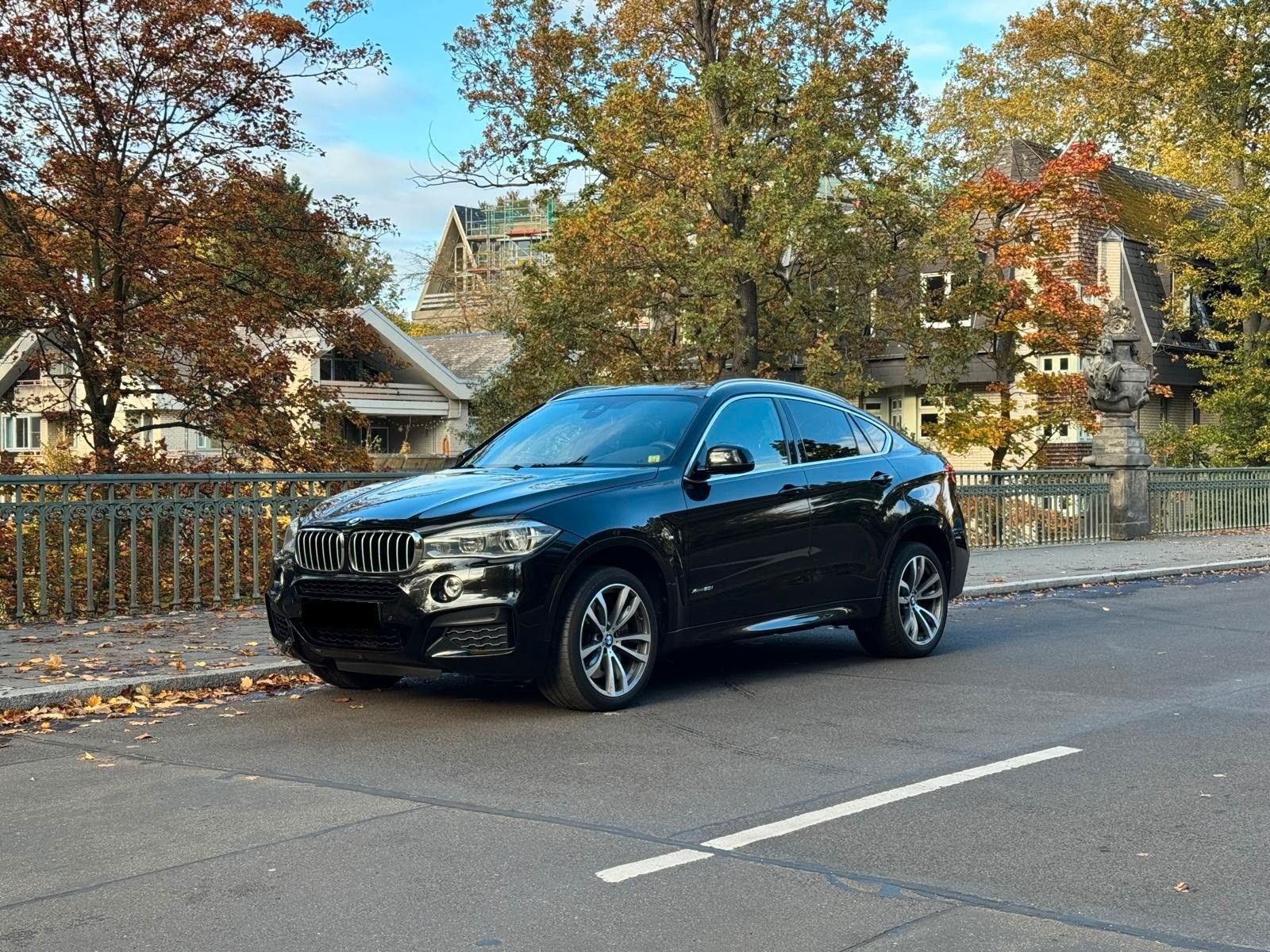 BMW X6 xDrive50i - M Paket Leder Head UP Bang Oluf