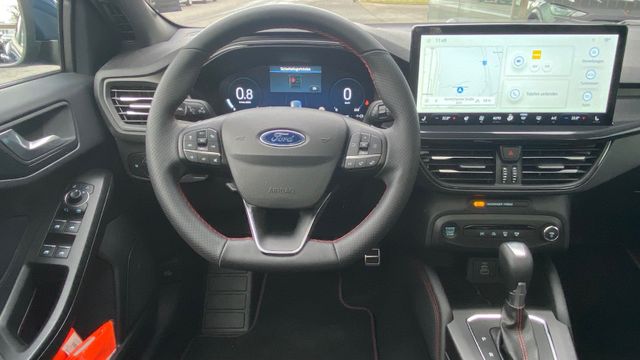 Fahrzeugabbildung Ford Focus Turnier ST-Line X, Styling*PANO*Matrix-LED