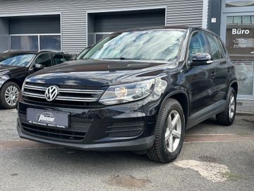 Volkswagen Tiguan - 2
