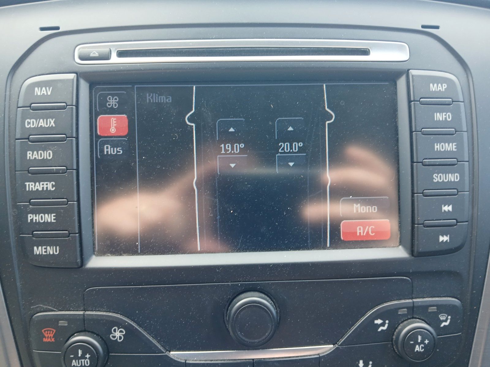 Fahrzeugabbildung Ford Mondeo Turnier Titanium