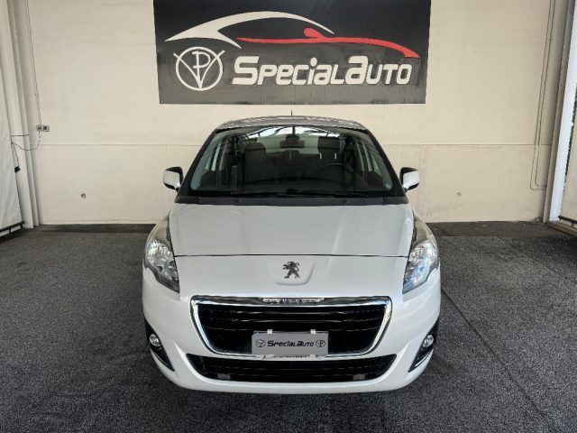 Peugeot PEUGEOT 5008 2.0 HDi 163CV comandi Disabili