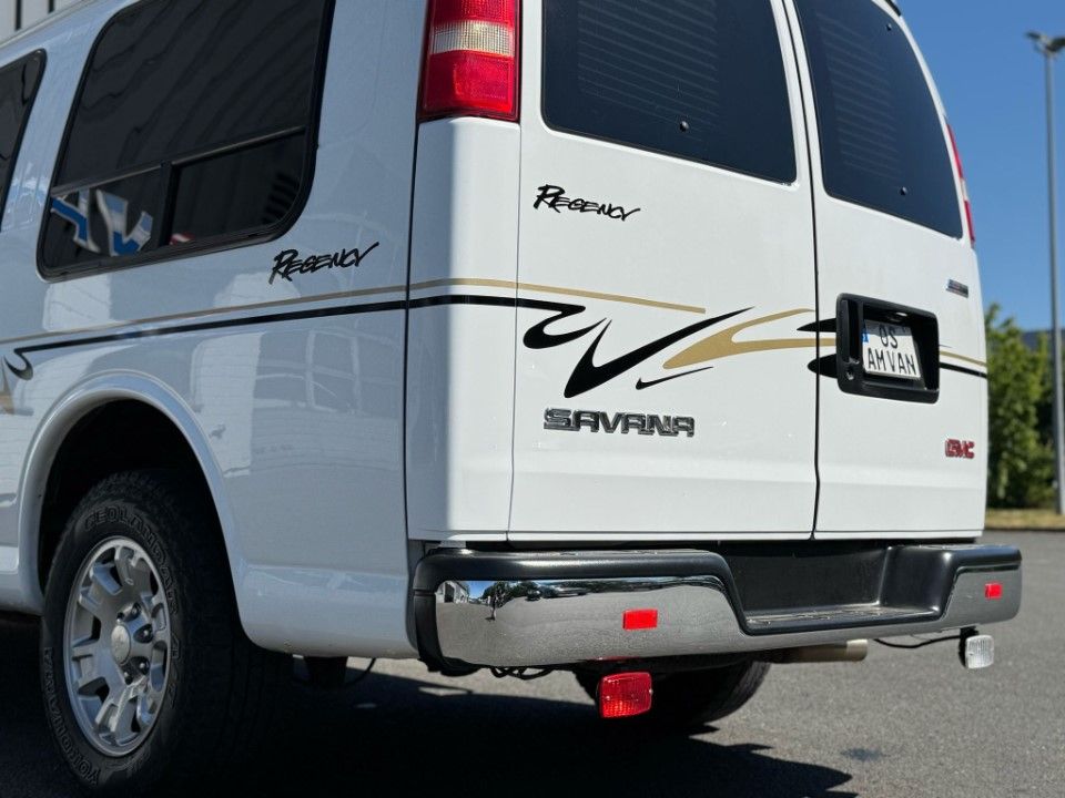 Fahrzeugabbildung Chevrolet Express Chevy Van Regency 5.3 V8 GMC Savana