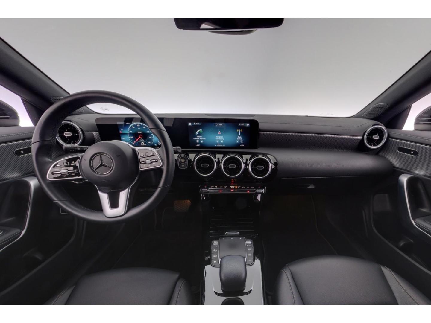 Mercedes-Benz CLA 7G-DCT Progressive+NAVI, миниатюра 9