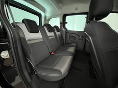 RENAULT Kangoo DELUXE / 2.HD / AUTOMATIK/ 75.tKM /NAVI RENAULT Kangoo DELUXE / 2.HD / AUTOMATIK/ 75.tKM /NAVI