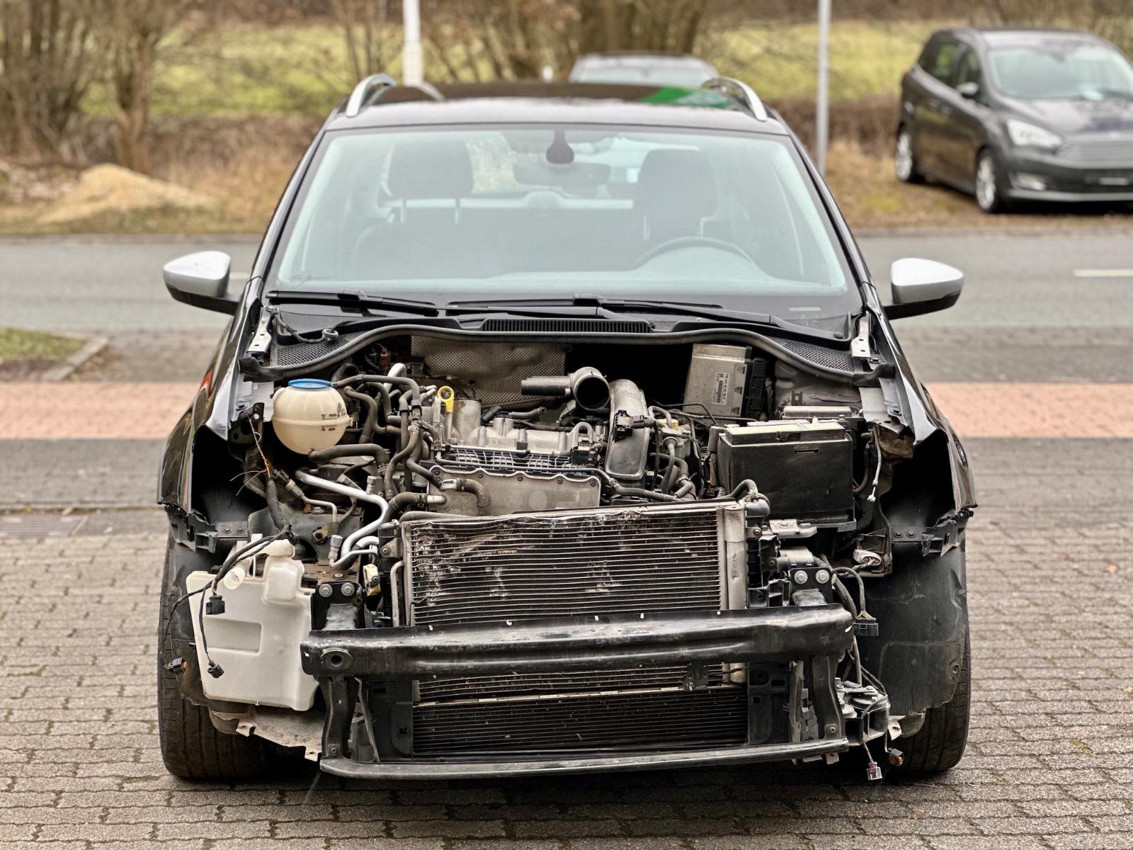 Volkswagen Polo V CrossPolo BMT/Start-Stopp*UNFALL*SHZ*DAB+