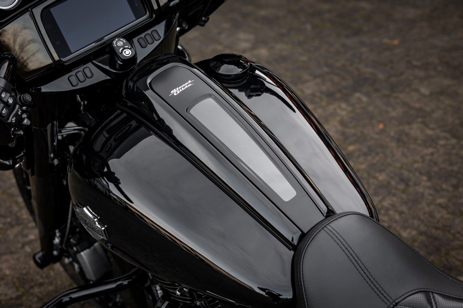 Fahrzeugabbildung Harley-Davidson FLHXS STREET GLIDE SPECIAL 114 CUI - JEKILL -