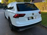 Volkswagen Tiguan Allspace Comfortline 2.0 l TDI - VW Tiguan Allspace Gebrauchtwagen in Hamburg