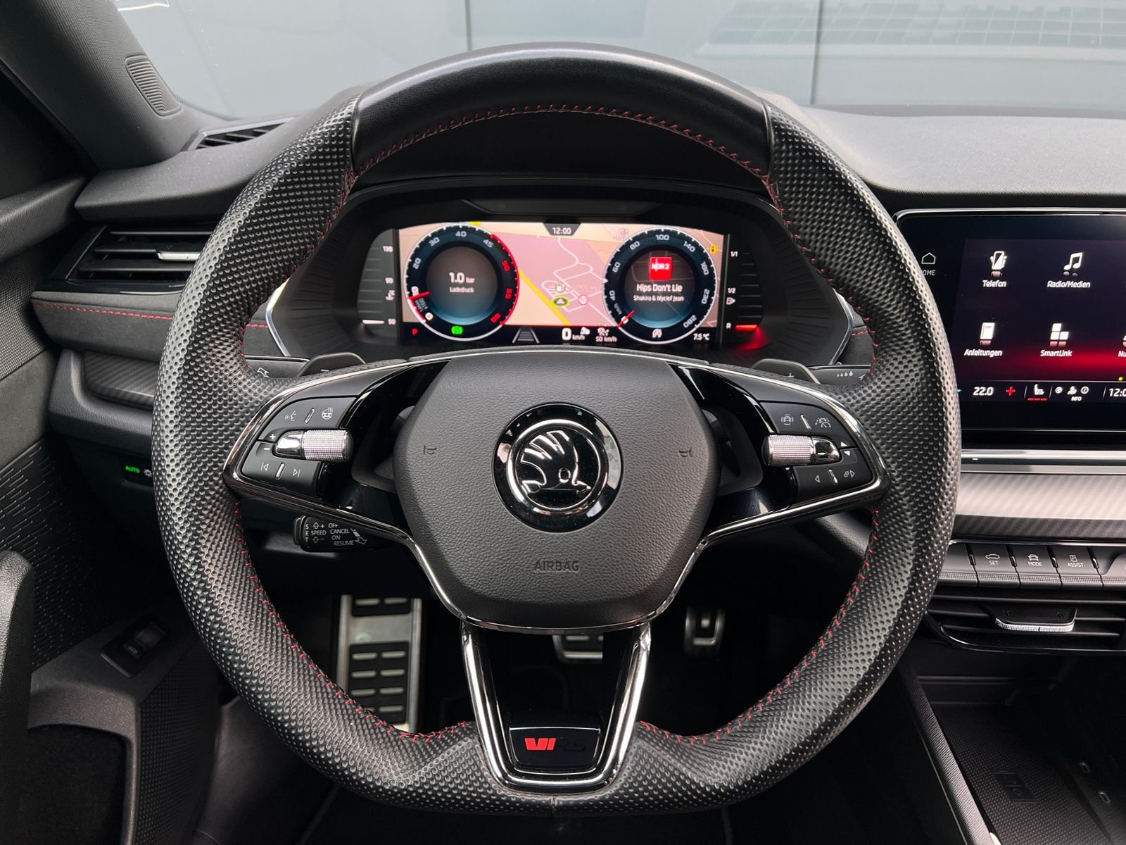 Fahrzeugabbildung SKODA Octavia Combi RS 2.0 TDI DSG *AHK, LED, ACC, 18'