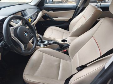 BMW X1 - 8