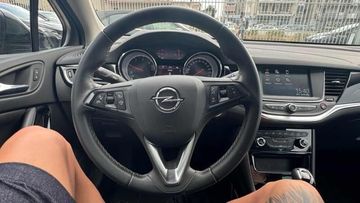 Opel Astra - 9
