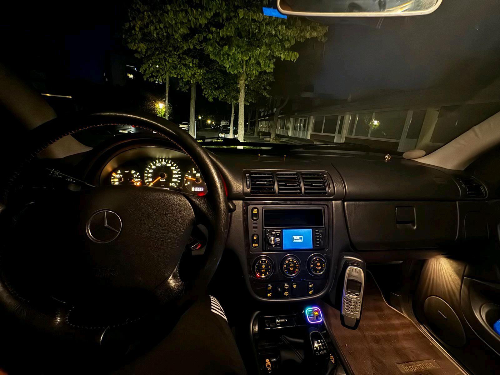 Mercedes-Benz ML270 2004 — photo 14
