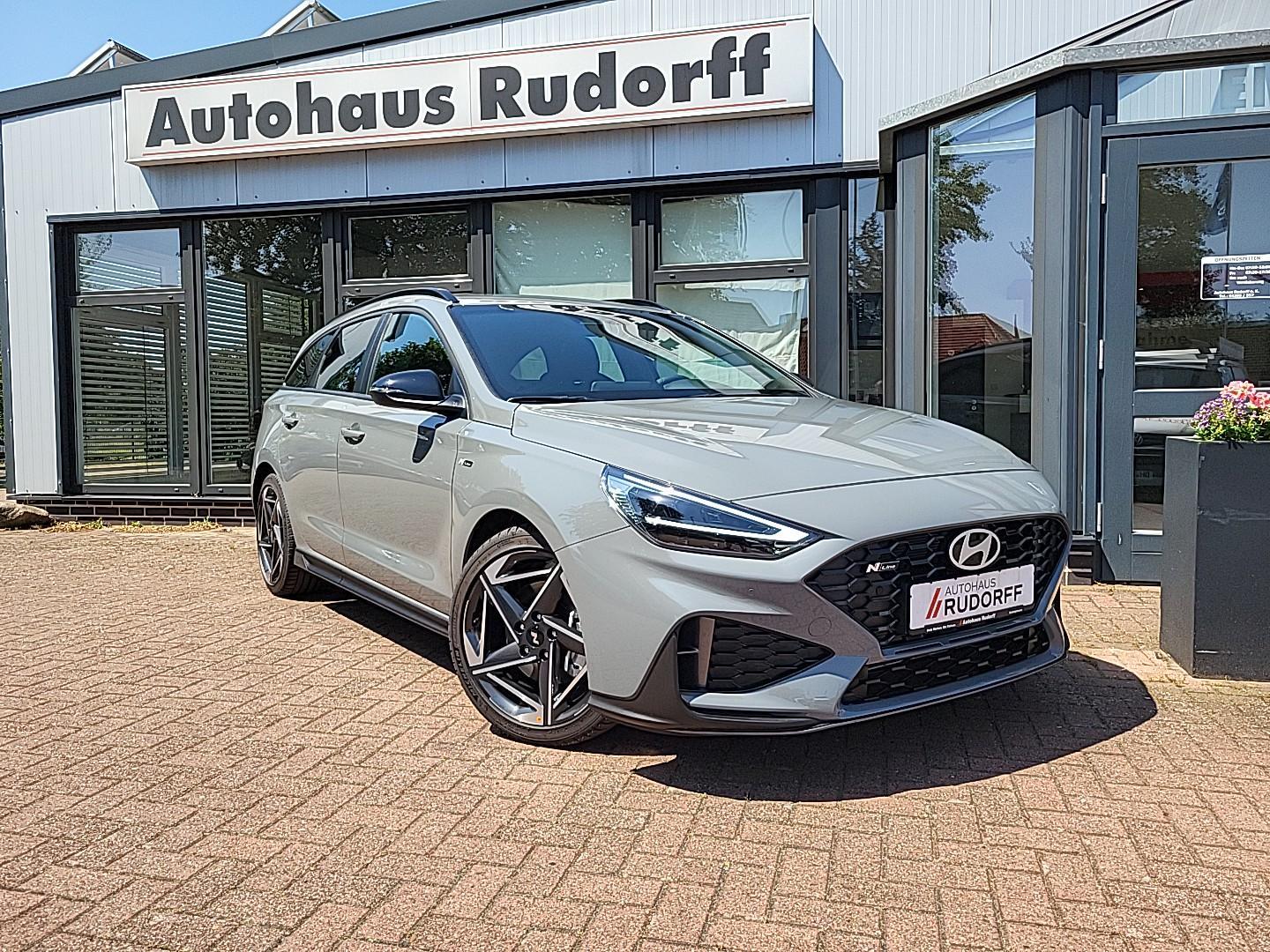 Hyundai i30 N-Line 1.6 T-GDI DCT *NAVI*LED*SHZ*LHZ*PDC*C