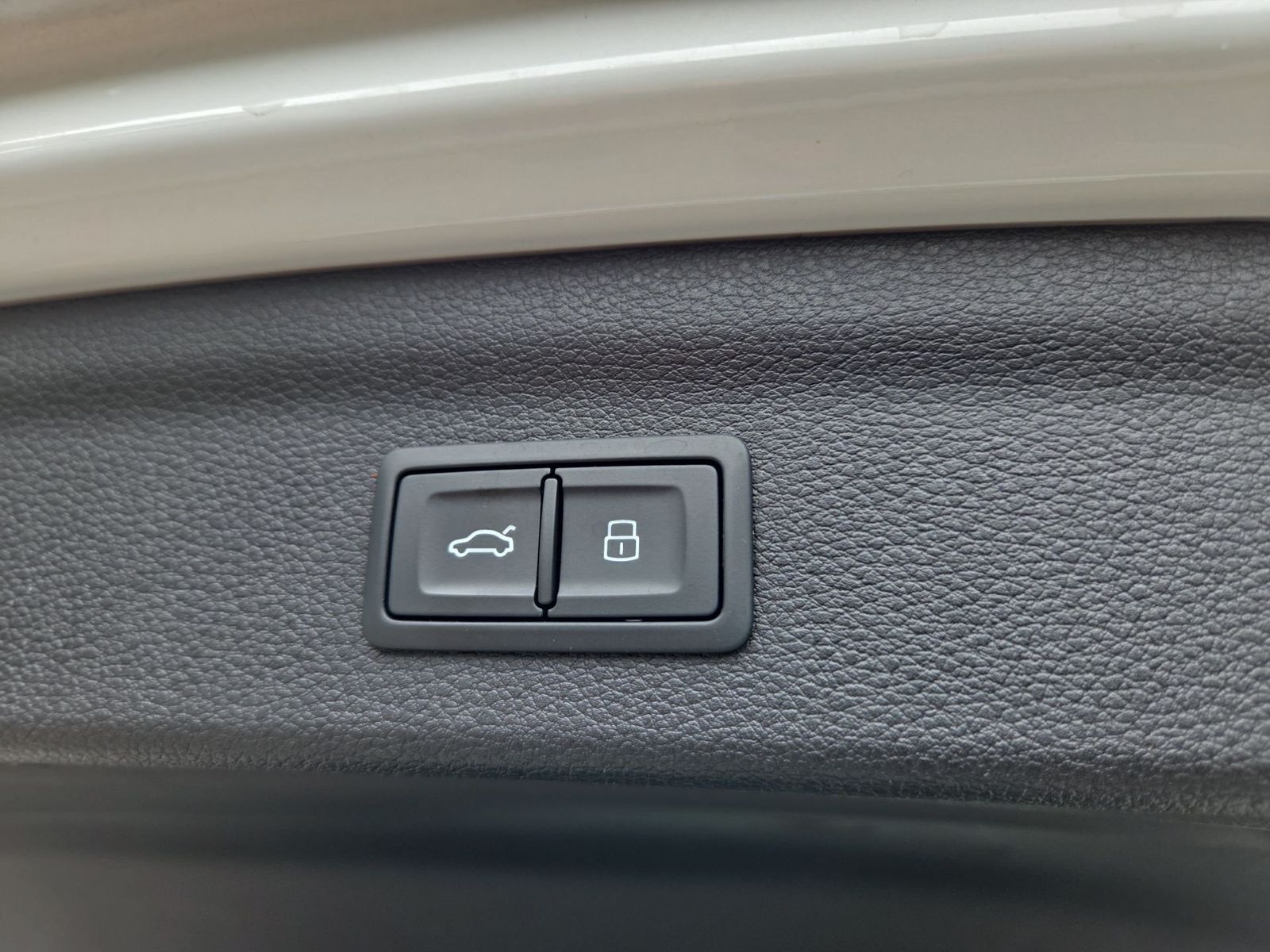 Audi Q3 S-LINE 35TFSI S-TRONIC AHK+ACC+KEYLESS+NAVI+A foto 14