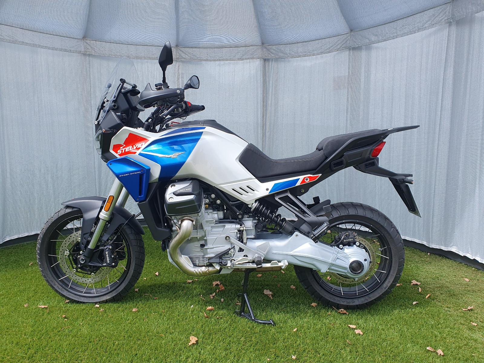 Moto Guzzi Stelvio Duecento Tributo