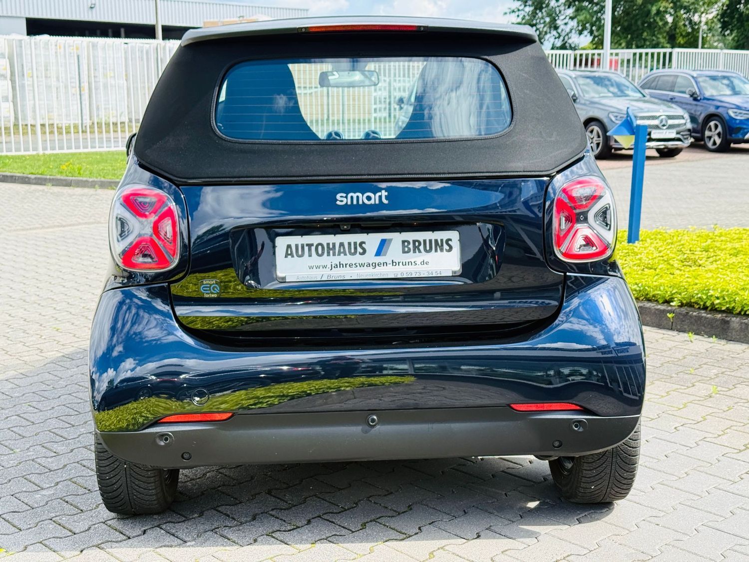 Fahrzeugabbildung Smart forTwo EQ CABRIO EXCLUSIVE, LED, PTS, RFK, W-Pak