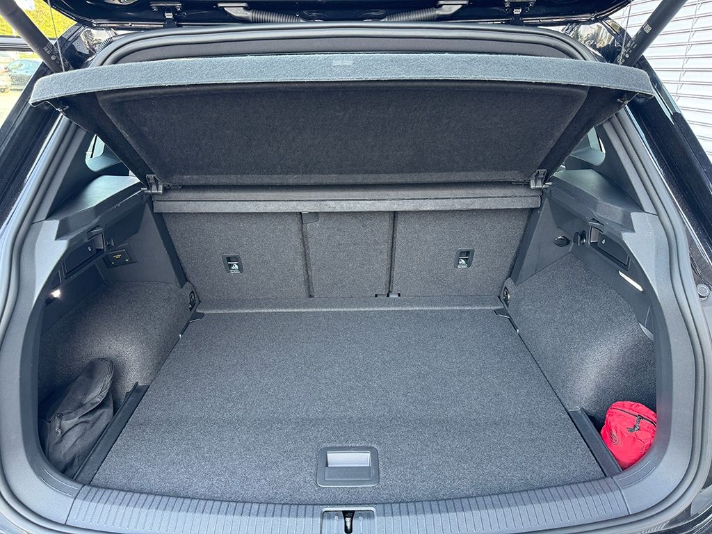 Tiguan R 2.0 TSI 4MOTION *H&K*PANO*MATRIX*