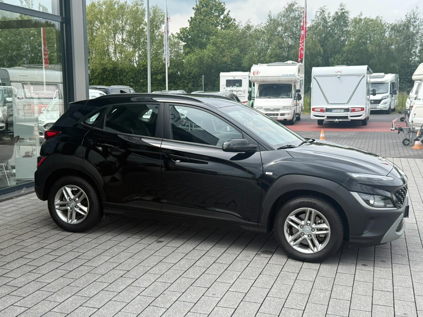 Hyundai Kona Select Mild-Hybrid 2WD
