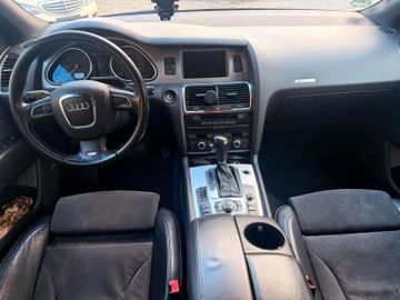 Audi Q7 - 6