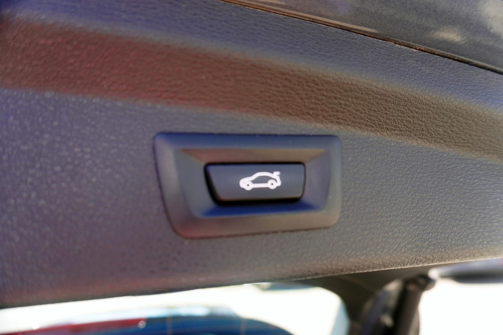 BMW X2 sDrive 18 i Advantage Plus LED Navi DAB PDC