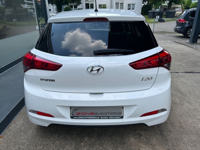 Fahrzeugabbildung Hyundai i20 +1.Hand+NaviZB+SHZ+WR+SR+Klima+